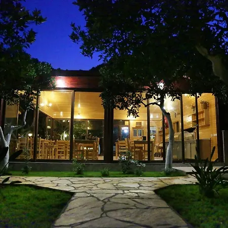 Mercan Bed & Breakfast Çıralı